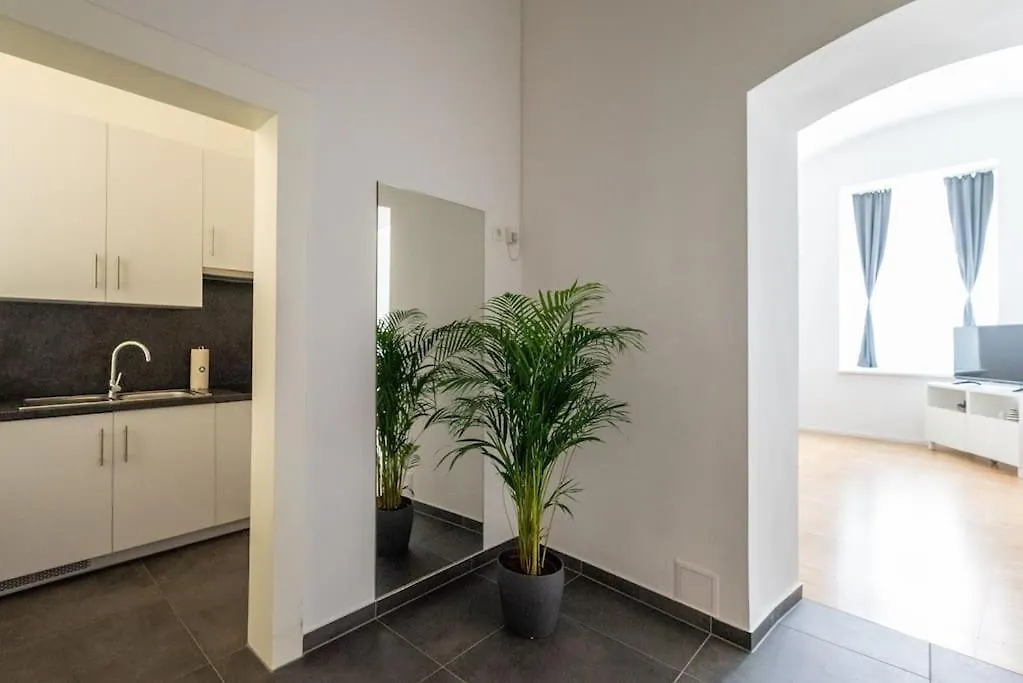 Apartamento Pristine 1Br Steps From City By Hm Viena
